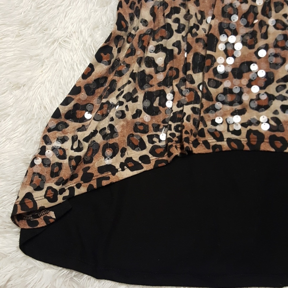 Sold! Cute high-low top! - Picture 5 of 6
